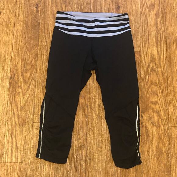 Lululemon Black Purple Stripe Run For Your Life Crop Capri Leggings Size 4 - Picture 3 of 14